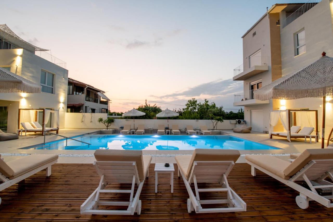 Ennea Suites-Storm Suite Flámbouras Esterno foto